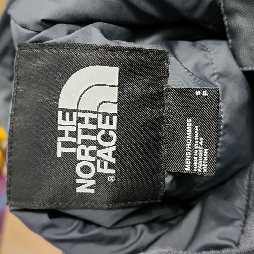 The North Face Men's Cypress Insulated Jacket - Picture 5 of 7